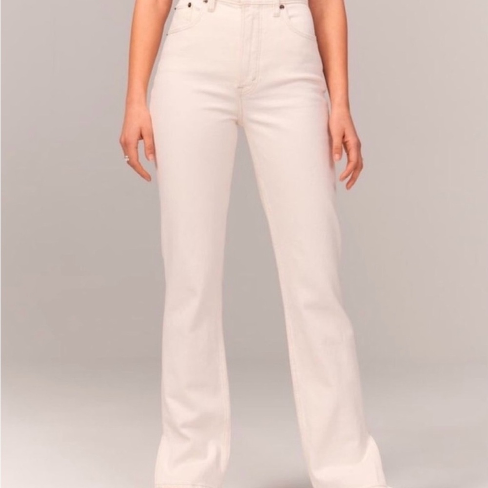 Abercrombie & Fitch Curve Love Ultra High Rise 90s straight Split-Hem 33/16.